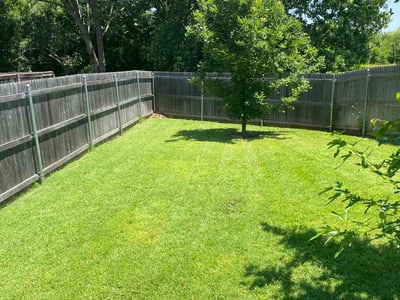 Lawn care service in Edmond, 73013