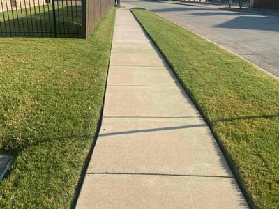 Lawn care service in North Richland Hills, 76182