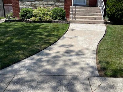 Lawn care service in Chicago, 60617