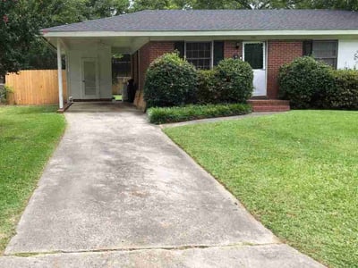 Lawn care service in Warner Robins, 31093