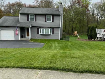 Lawn care service in Milford, 06460