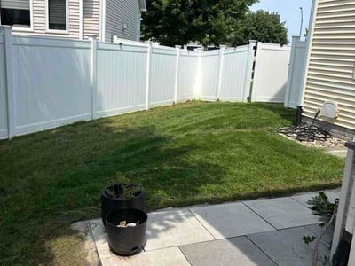 Lawn care service in Urbandale, 50323