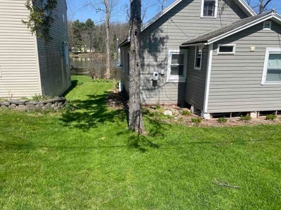 Lawn care service in Baldwinsville, 13027