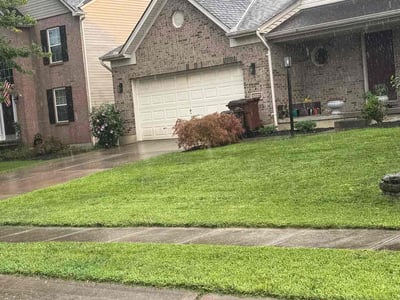 Lawn care service in Hebron, 41048