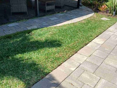 Lawn care service in Wilton Manors, 33311