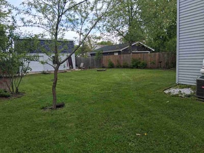 Lawn care service in Machesney Park, 61115