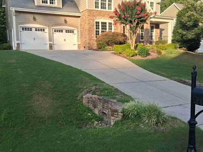 Lawn care service in Apex, 27539