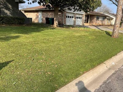 Lawn care service in Denton, 76209