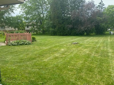 Lawn care service in Oshkosh, 54904