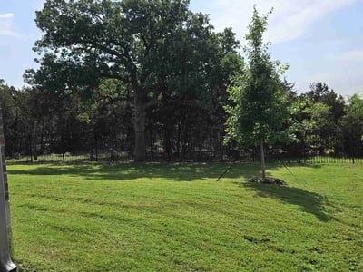 Lawn care service in Leander, 78641