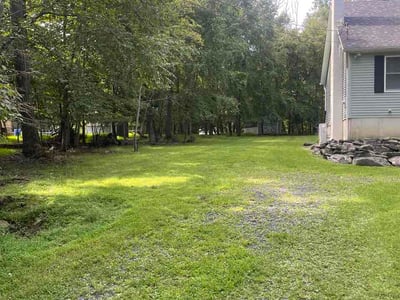 Lawn care service in East Stroudsburg, 18302