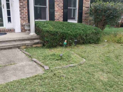 Lawn care service in Owings Mills, 21117