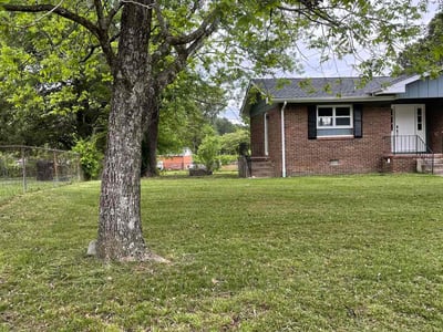 Lawn care service in Middle Valley, 37343