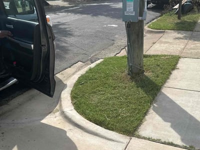 Lawn care service in Dallas, 75223