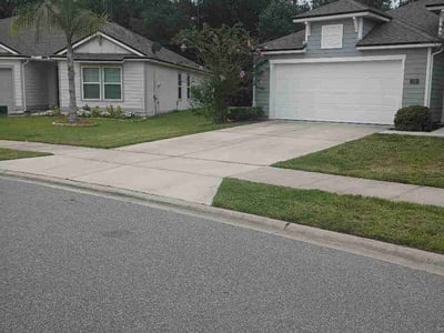 Lawn care service in Palm Coast, 32137