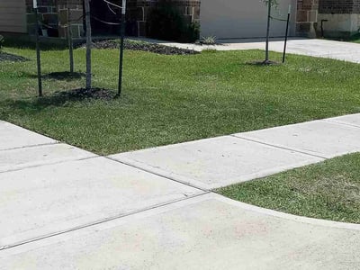 Lawn care service in Cypress, 77433