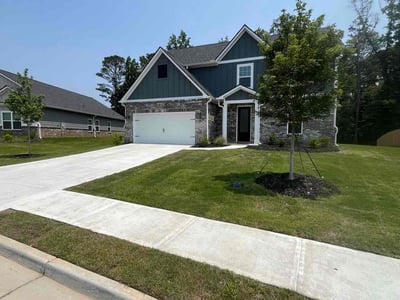Lawn care service in Dacula, 30019