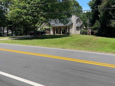 Lawn care service in Loganville, 30052