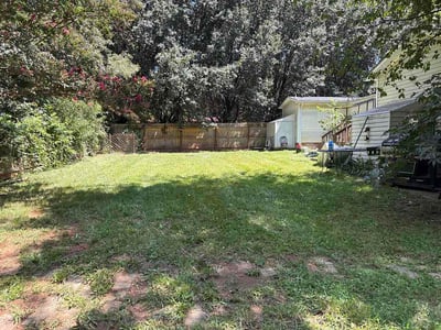 Lawn care service in Mooresville, 28115
