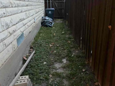 Lawn care service in Dallas, 75227