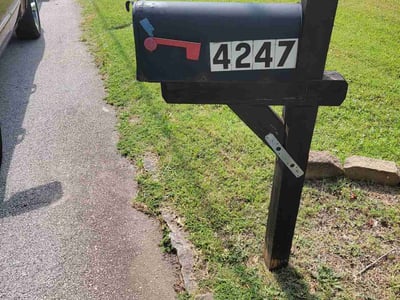 Lawn care service in Decatur, 30035