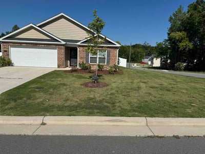 Lawn care service in Greensboro, 27406