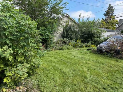 Lawn care service in Chicago, 60641