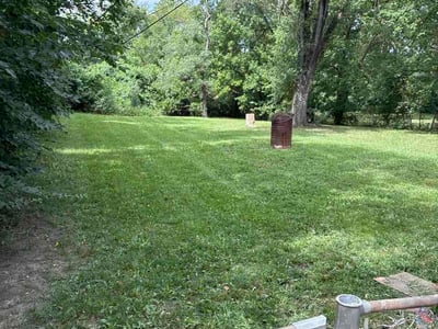 Lawn care service in Grandview, 64030
