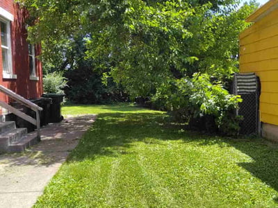 Lawn care service in Cincinnati, 45205