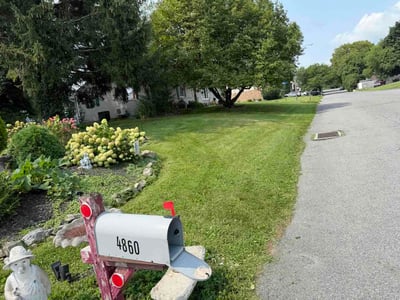 Lawn care service in Easton, 18045
