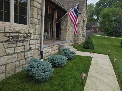 Lawn care service in Platte Woods, 64151