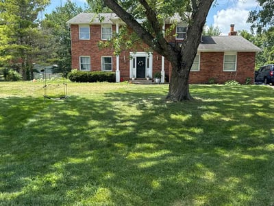 Lawn care service in Grove City, 43123