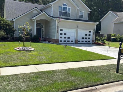Lawn care service in Savannah, 31419