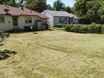 Lawn care service in Oklahoma City, 73117