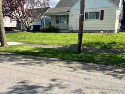 Lawn care service in Rochester, 14616
