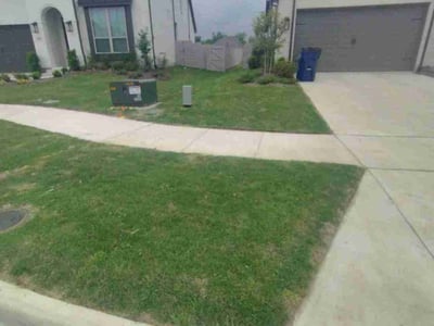 Lawn care service in McKinney, 75071