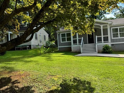 Lawn care service in Atlanta, 30314