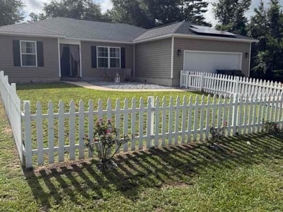 Lawn care service in DeFuniak Springs, 32433