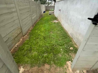 Lawn care service in Canyon Lake, 78132