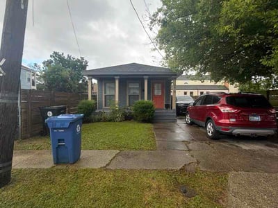 Lawn care service in New Orleans, 70115