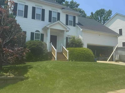 Lawn care service in Cary, 27513