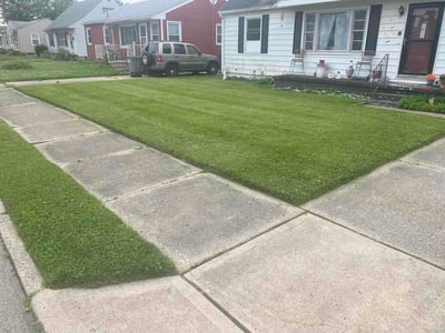 Lawn care service in Troy, 45373