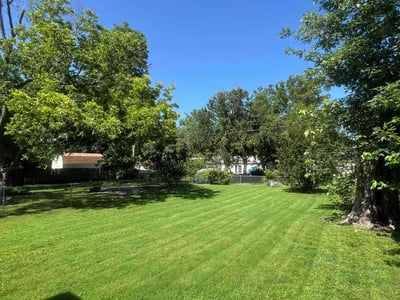 Lawn care service in Tulsa, 74135