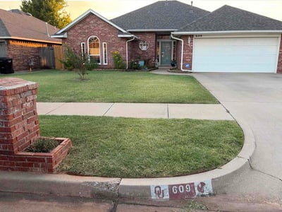 Lawn care service in Moore, 73160