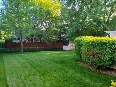 Lawn care service in Indianapolis, 46236