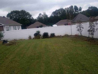 Lawn care service in Ward, 72176