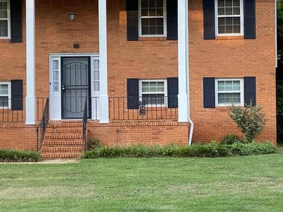 Lawn care service in Huntsville, 35816