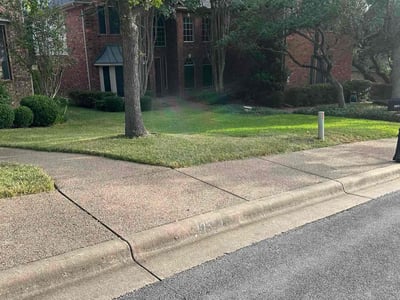 Lawn care service in Austin, 78733