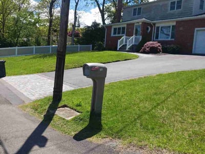 Lawn care service in Farmingville, 11738