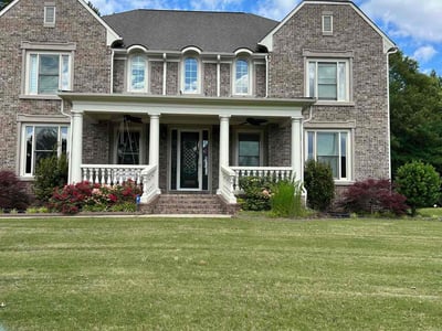 Lawn care service in Atlanta, 30331